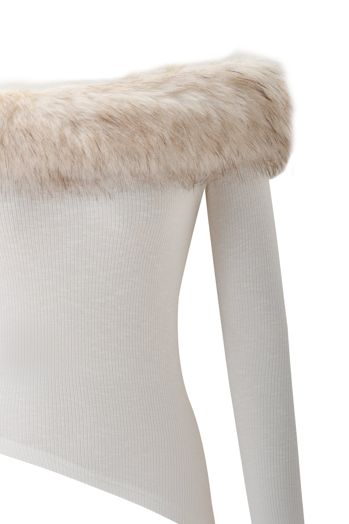 A close-up of the I.AM.GIA CECILY TOP in cream, featuring a ribbed off-shoulder design with long sleeves and a soft, light brown removable faux fur collar. Shown against a plain white background.