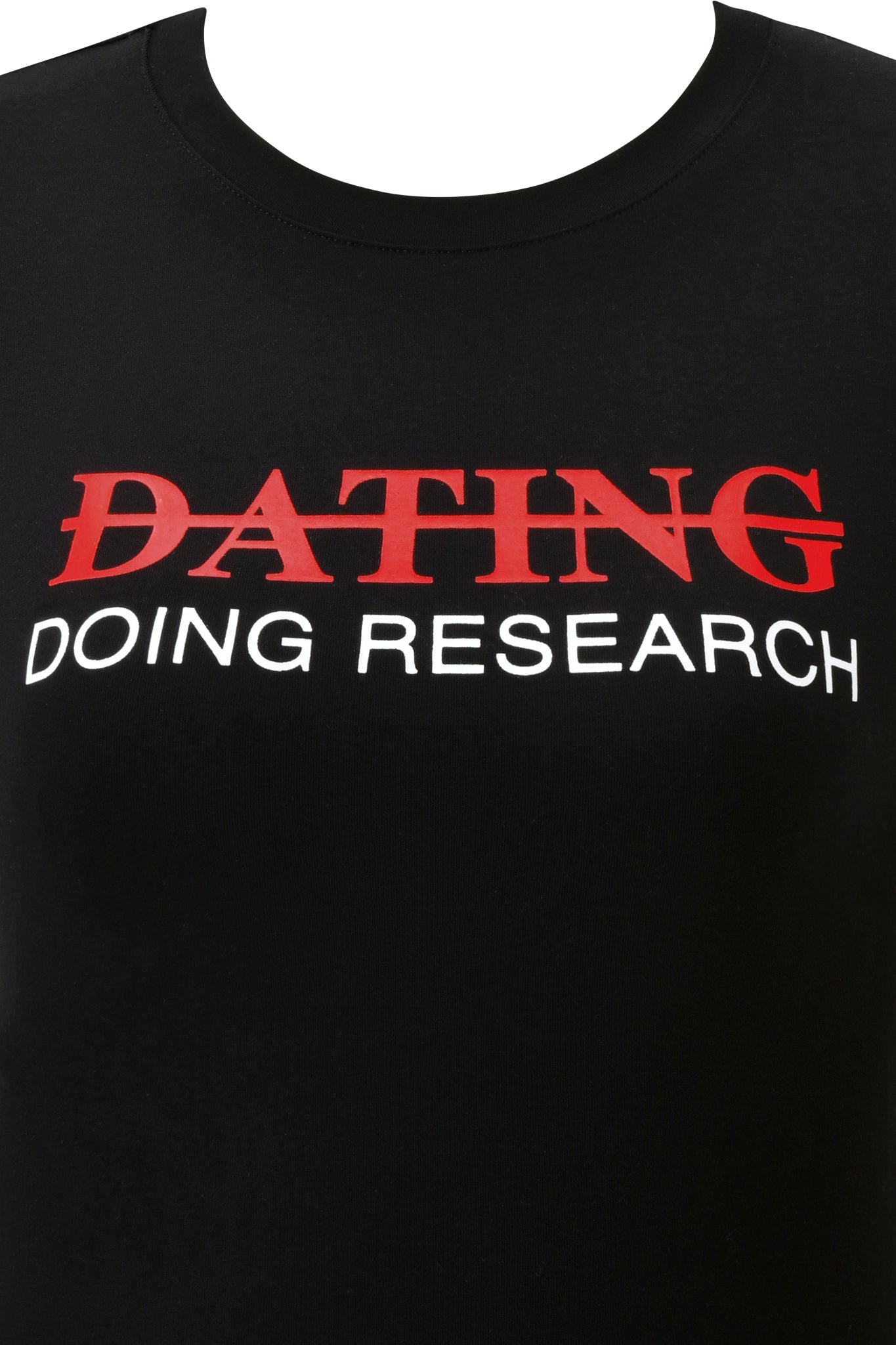 The POLINA TEE - RESEARCH by I.AM.GIA is a black graphic tee with "DATING" in red crossed out and "DOING RESEARCH" in white underneath.