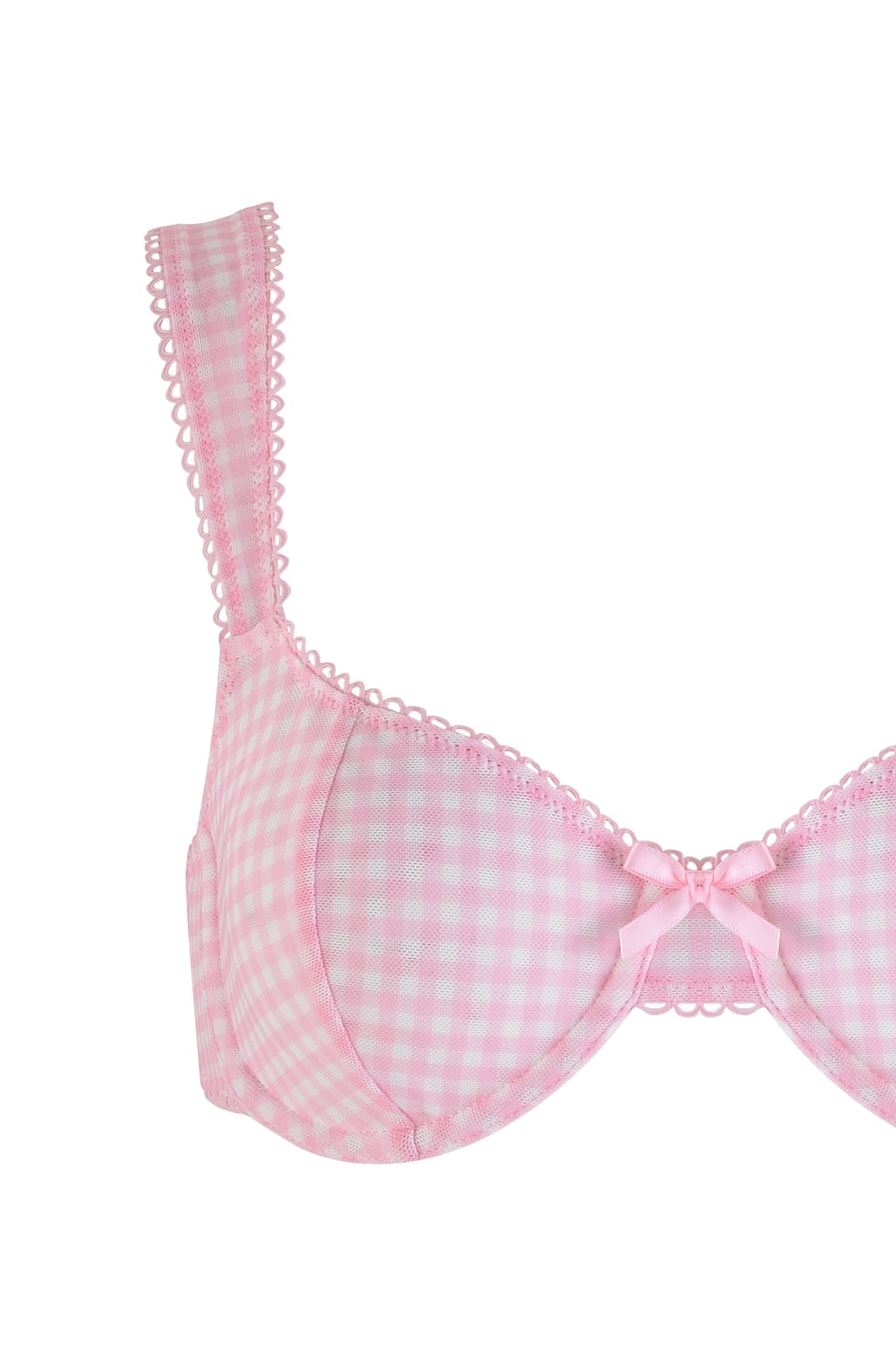 The AMANDA SET - PINK by I.AM.GIA features a close-up of a vintage pink gingham bra with scalloped lace edges and a central pink bow. Matching lace details adorn the straps, ideal for everyday wear.