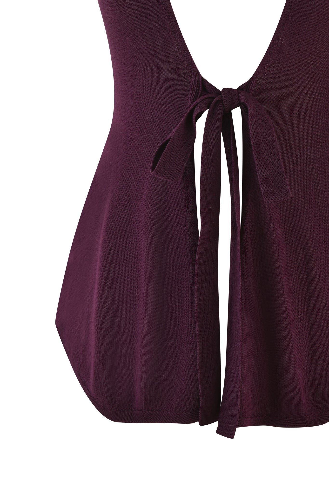 Introducing the I.AM.GIA SIMI Top in Plum Purple, a sleeveless halter featuring a deep burgundy hue and elegantly tied low-cut back. The soft, flowy fabric and minimalist design make it perfect for any occasion.